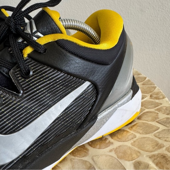 Nike Kobe 7 Supreme Del Sol Men's Black and Yellow Athletic Shoes size 9 - Picture 6 of 12